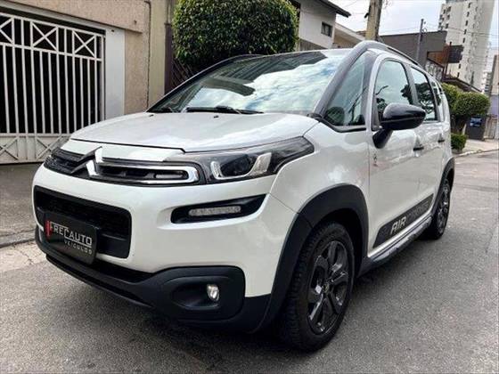 CITROËN AIRCROSS 1.6 VTI 120 FLEX LIVE EAT6 CITROËN AIRCROSS 1.6 VTI 120 FLEX LIVE EAT6